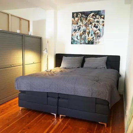 Kwatera prywatna Kuenstler-wohnraum Beverungen