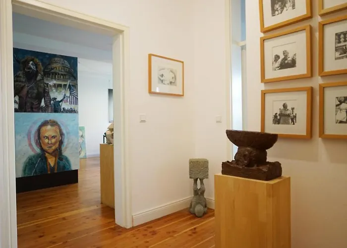 Kuenstler-wohnraum Pansiyon *